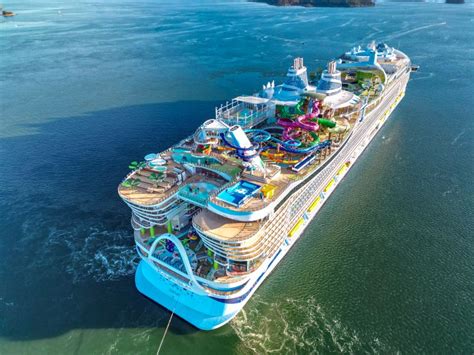 Icon of the Seas: 12 Big Things to Know About the New Ship | Cruzely.com