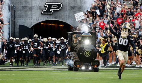 Illinois vs Purdue Prediction Game Preview - College Football News ...