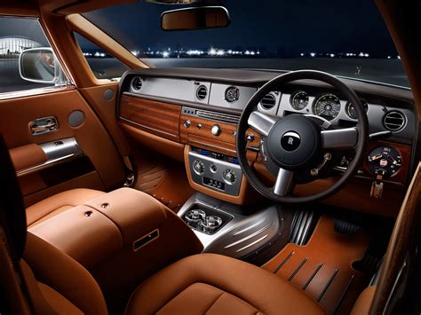 SPORTS CARS: Rolls Royce phantom 2013 interior