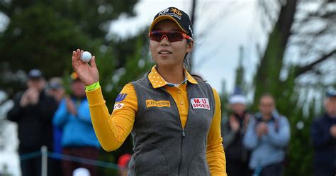 Mi Hyang Lee takes advantage of Karrie Webb's struggles to win Scottish ...