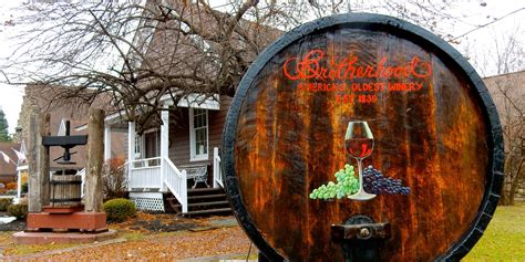 12 Best Wineries in NY Near Me - 2018's Top Wine Tastings and Tours in ...