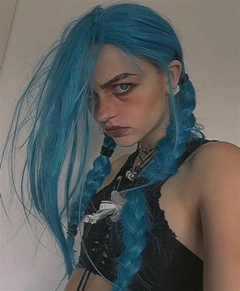 JINX HELP | Jinx cosplay, Cosplay, Amazing cosplay