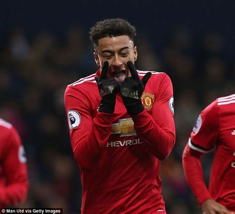 Jesse Lingard's girlfriend pays homage to goal celebration | Daily Mail ...