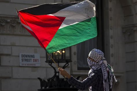 Palestinian Flag Allowed to Fly at U.N. - WSJ