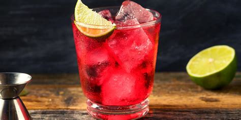 Best Vodka Cranberry Cocktail Recipe – The Mixer UK