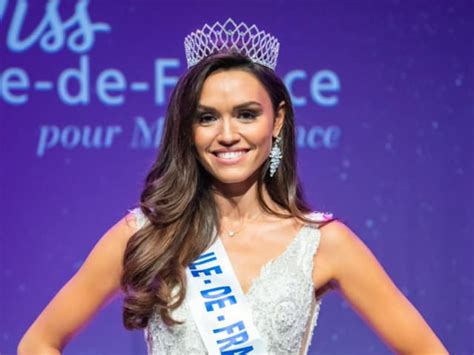 Miss France 2022 : Diane Leyre, Miss Ile-de-France, couronnée