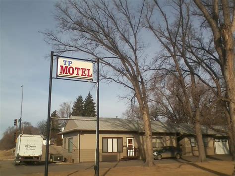 TP MOTEL - Updated December 2024 - 1008 W Main St, Mandan, North Dakota ...