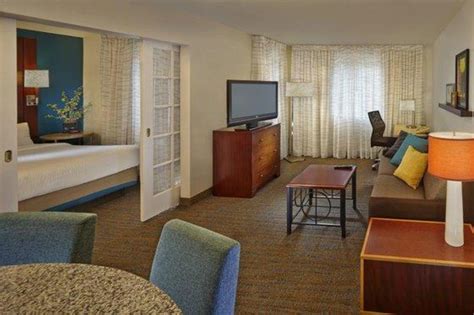 Hampton Inn Boston Braintree - Hotel in Braintree (MA) - Easy Online ...