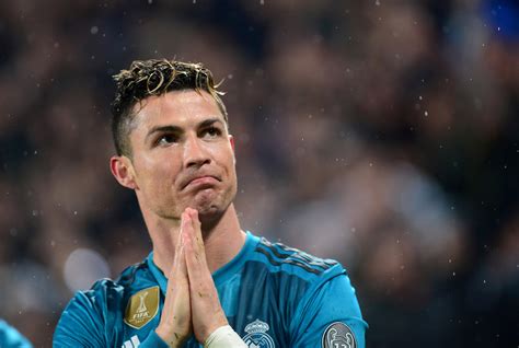 Cristiano Ronaldo to Juventus: Ronaldo is leaving Real Madrid - CBS News