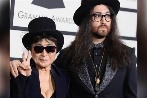 Yoko Ono hands business interests to son Sean Lennon: report