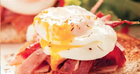 15 Variations of Eggs Benedict - Fresh Ideas | Eggs benedict, Breakfast ...