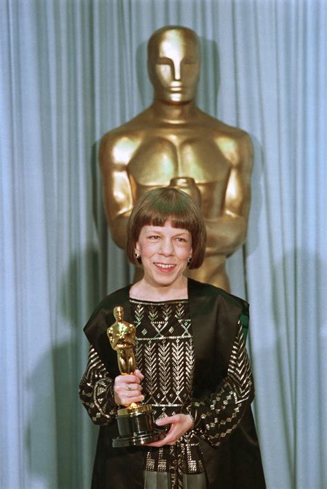 Oscars Rewind: When a Woman Won for Playing a Male Character - The New ...