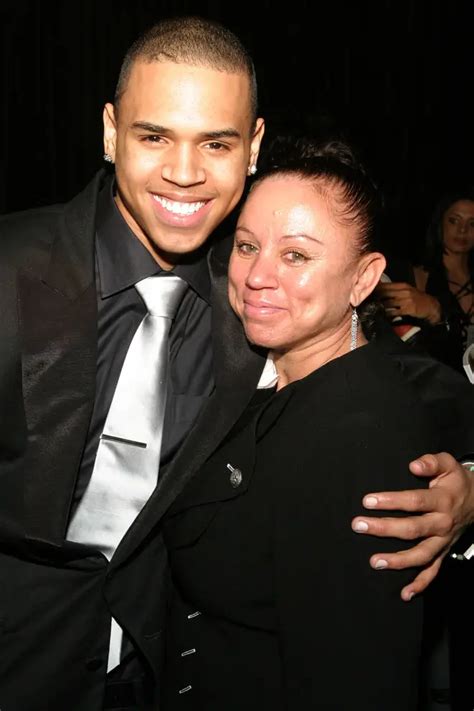 Chris Brown's mother shocks fans with stunning selfie - Capital XTRA