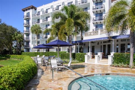 Inn at Pelican Bay, Naples FL – Twenty Twenty Worldwide Hospitality, LLC