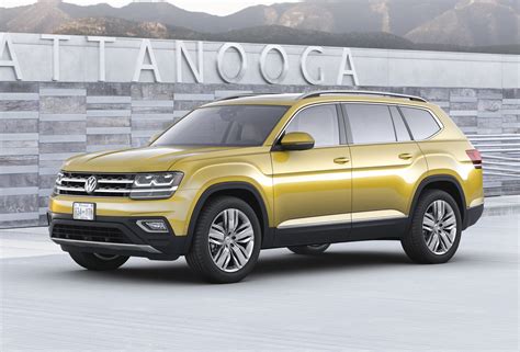 2018 Volkswagen Atlas 7-seat SUV unveiled; plug-in hybrid coming, but when?