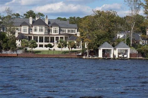 New Bern NC: New Bern Waterfront Homes