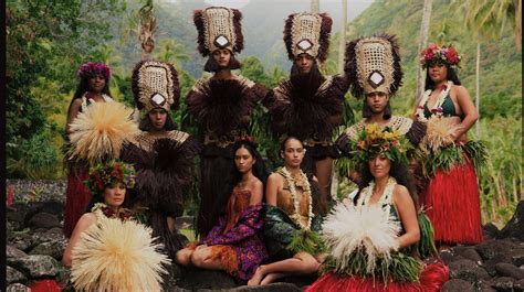 Traditional Pacific Islander Clothing