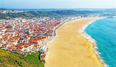 The Beach Town of Nazaré - Portugal Travel Guide