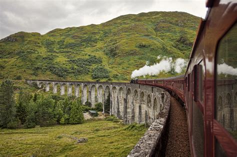 Harry Potter Hogwarts Express (Jacobite Steam Train - Glenfinnan ...