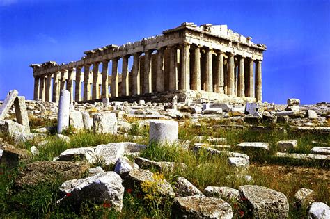 The historical Acropolis kingdom of Greece - Beautiful Traveling Places