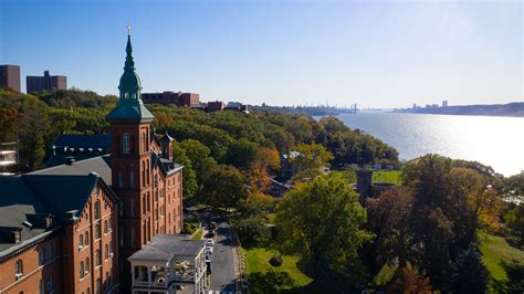 College of Mount Saint Vincent, New York City - Global Admissions