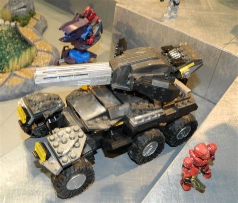 Halo Mega Bloks UNSC Cobra Halo Wars Set Announced at Toy Fair 2013 ...