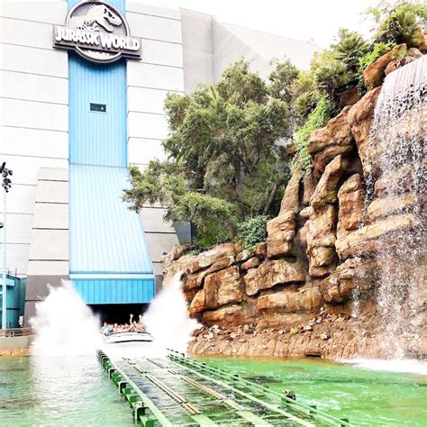 A Guide to Jurassic World: The Ride at Universal Studios Hollywood