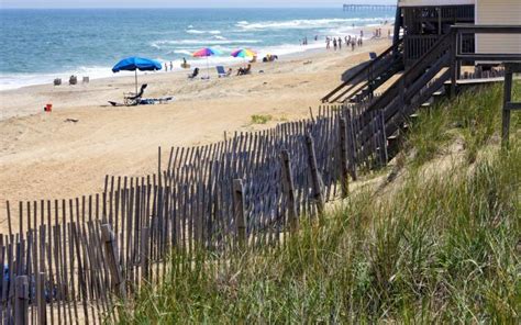 Kitty Hawk Beach / North Carolina / USA // World Beach Guide