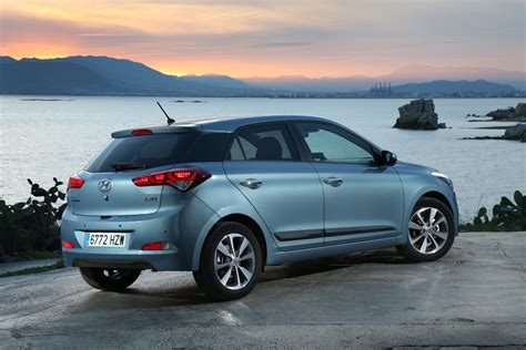 HYUNDAI i20 Specs & Photos - 2014, 2015, 2016, 2017, 2018 - autoevolution