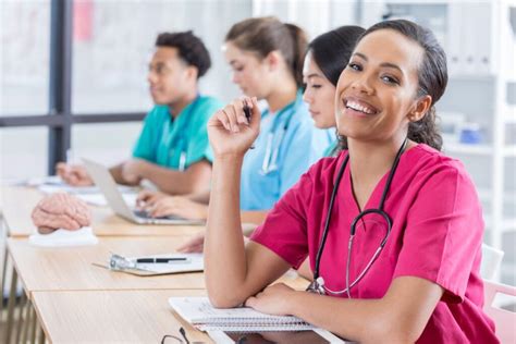 What is a Preceptorship In Nursing? - ProfitableVenture