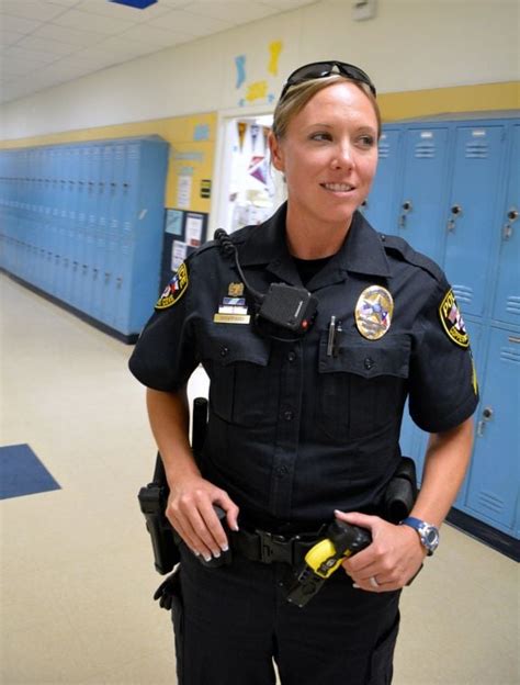 Cove female police officers help change stereotype | News | kdhnews.com