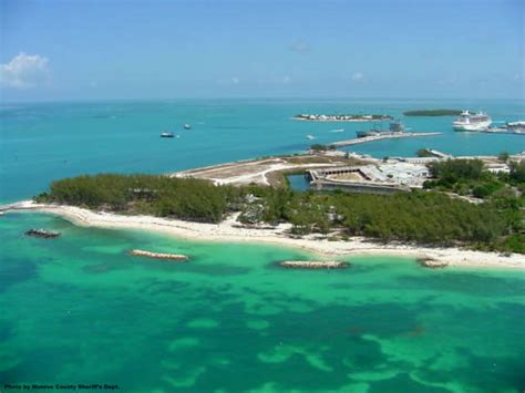 Fort Zachary Taylor Historic State Park in Key West | VISIT FLORIDA