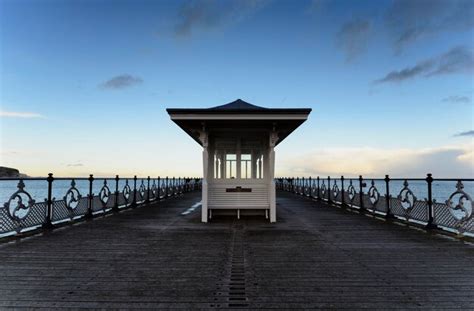 Premium Photo | Swanage pier