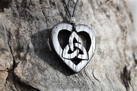 Irish bog oak Celtic heart Trinity pendant - Fretmajic