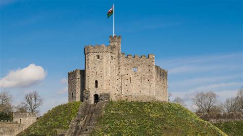 A Guide to Norman Castles in the Irish & British Isles - Archaeology Travel