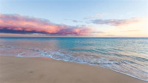 Calm Beach Under Light Orange Cloudy Sky HD Beach Wallpapers | HD ...