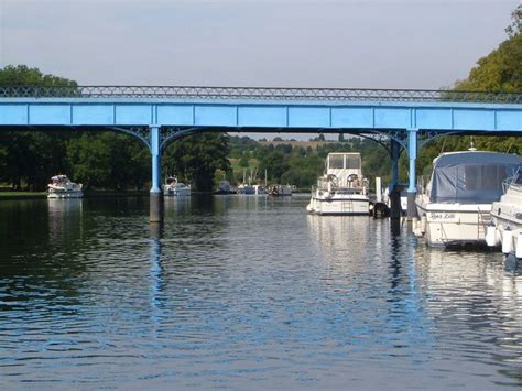 Cookham Bridge © Derek Harper :: Geograph Britain and Ireland