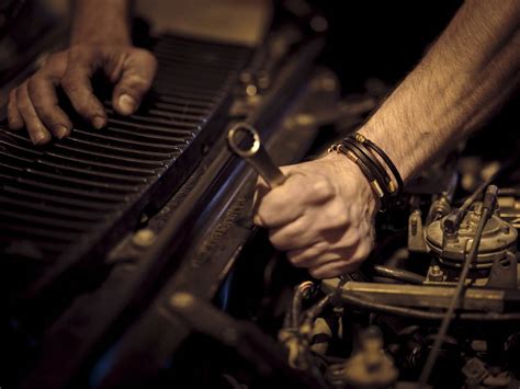 What to Know about Seat Belt Pretensioner Repair and Airbag Reset