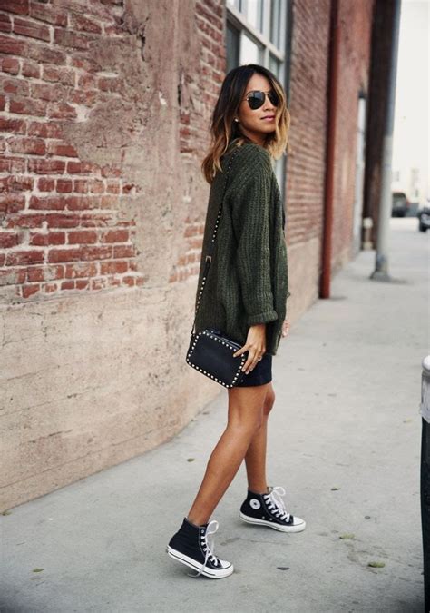 Le Fashion: 21 Cool Ways To Wear Black Converse Sneakers