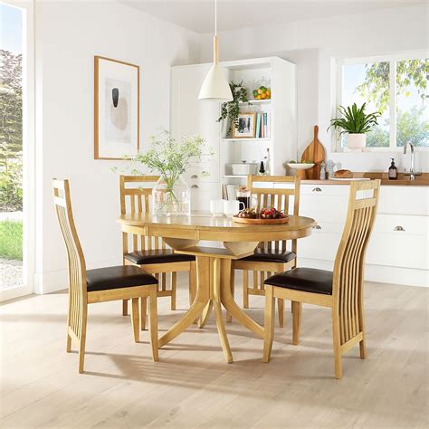 Small Round Extendable Dining Table And Chairs / It would look great ...