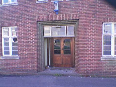 BAE/Airbus Filton waiting to be demolished | Just a doorway … | Flickr