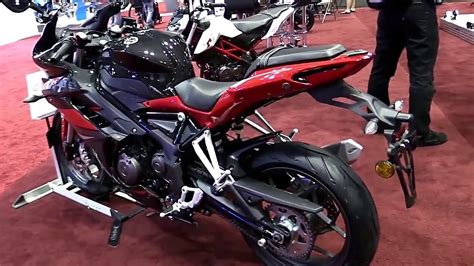 2017 Benelli 302R Special Edition Walkaround Review Look in 4K - YouTube