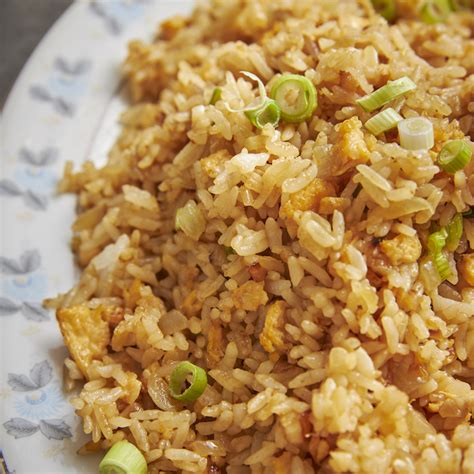 Chinese Egg Fried Rice recipe | Marion's Kitchen