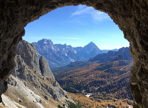 6 Breathtaking Hiking Trails in the Dolomites