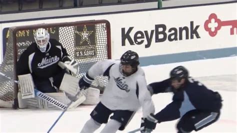 UMaine Black Bears to host Hockey East playoff game