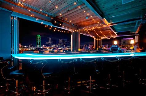 America’s 15 Best Rooftop Bars | Dallas nightlife, Best rooftop bars ...