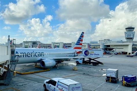 How to track American Airlines flight status - The Points Guy