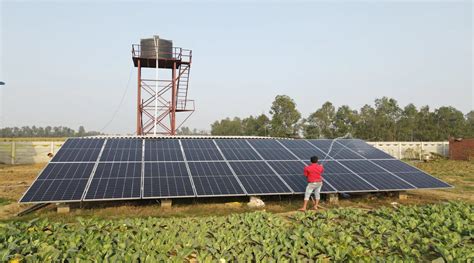 How Often Should Solar Panels be Cleaned to Maximize their Output?