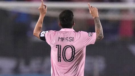 Watch Messi do it again: Magic free-kick saves Inter Miami against FC ...