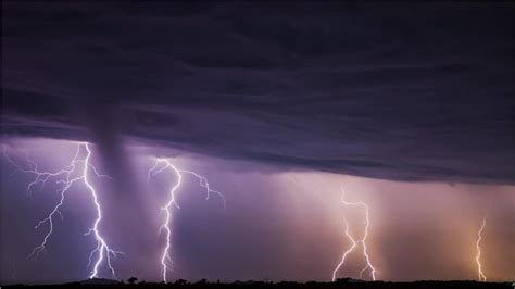 Lightning strikes 4 men in St. Louis park as severe weather rocks ...